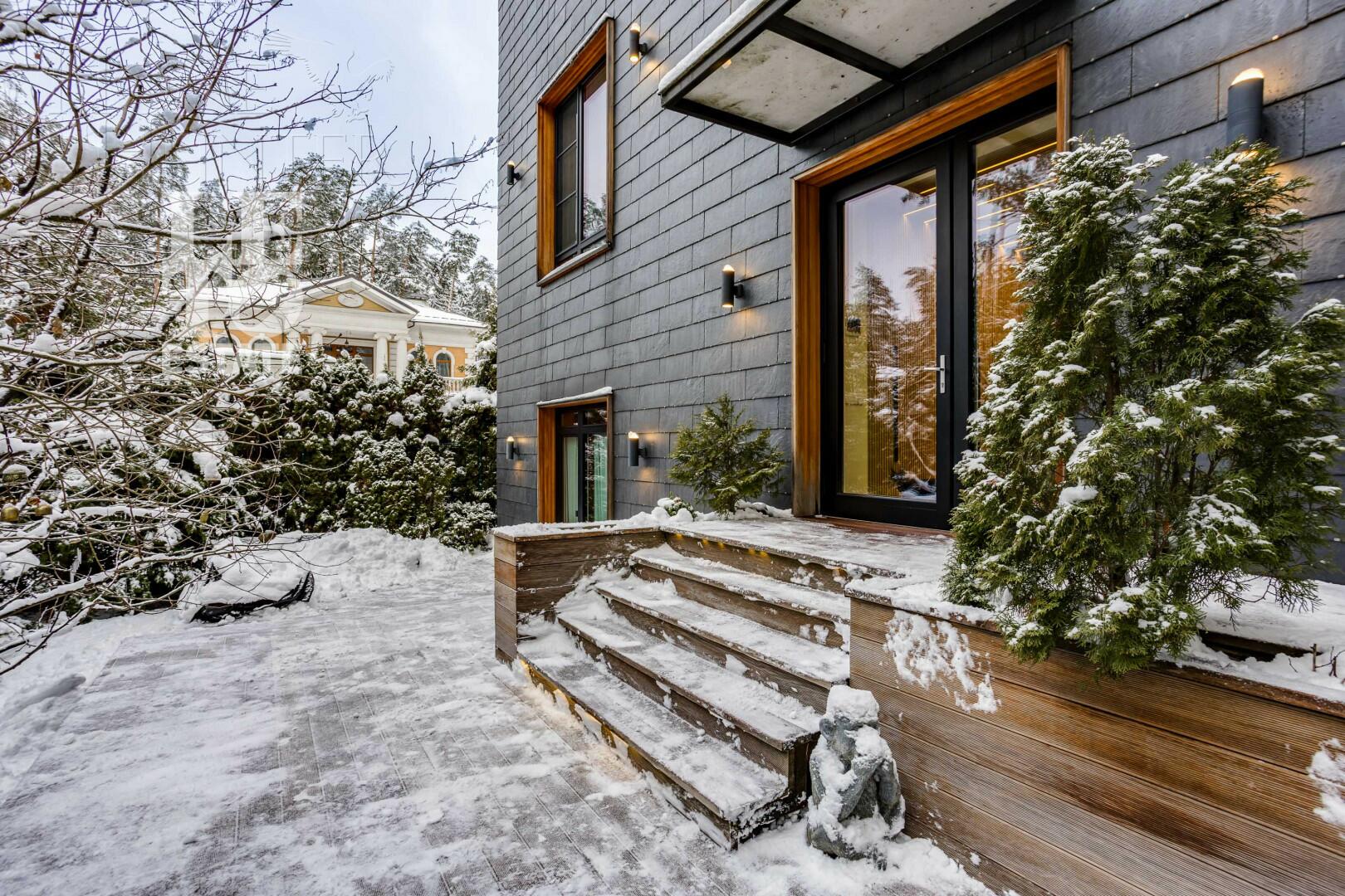 2-этажный коттедж 519 м² с отделкой