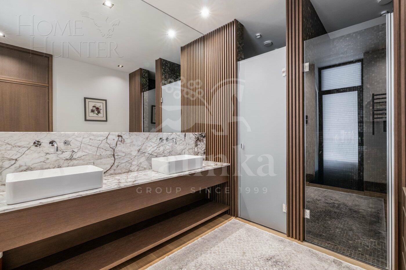 2-этажный коттедж 800 м² с отделкой