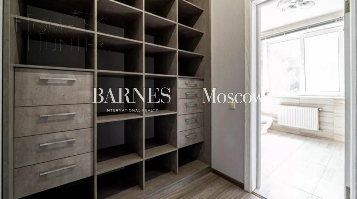 3-этажный коттедж 420 м² с отделкой