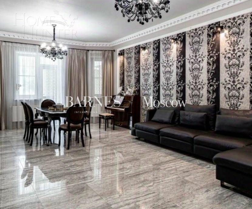 3-этажный коттедж 420 м² с отделкой