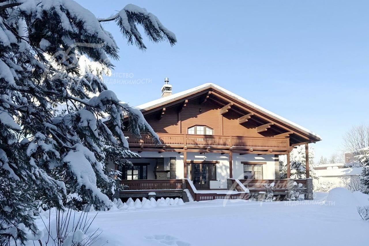 2-этажный коттедж 900 м² с отделкой