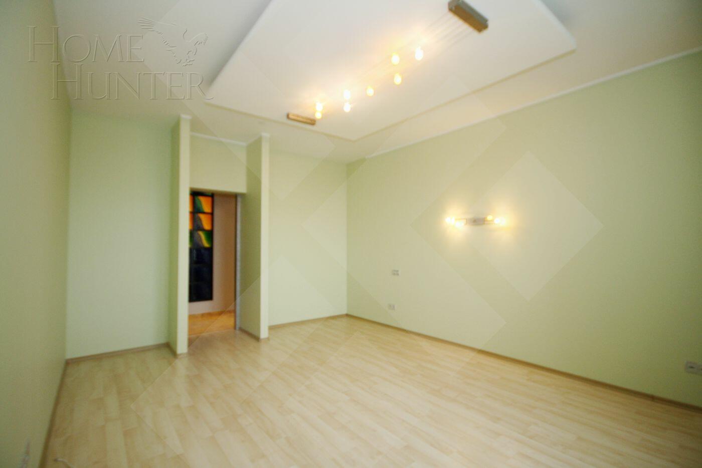 4-КОМН. КВАРТИРА С ОТДЕЛКОЙ 220 М² НА 25 ЭТАЖЕ