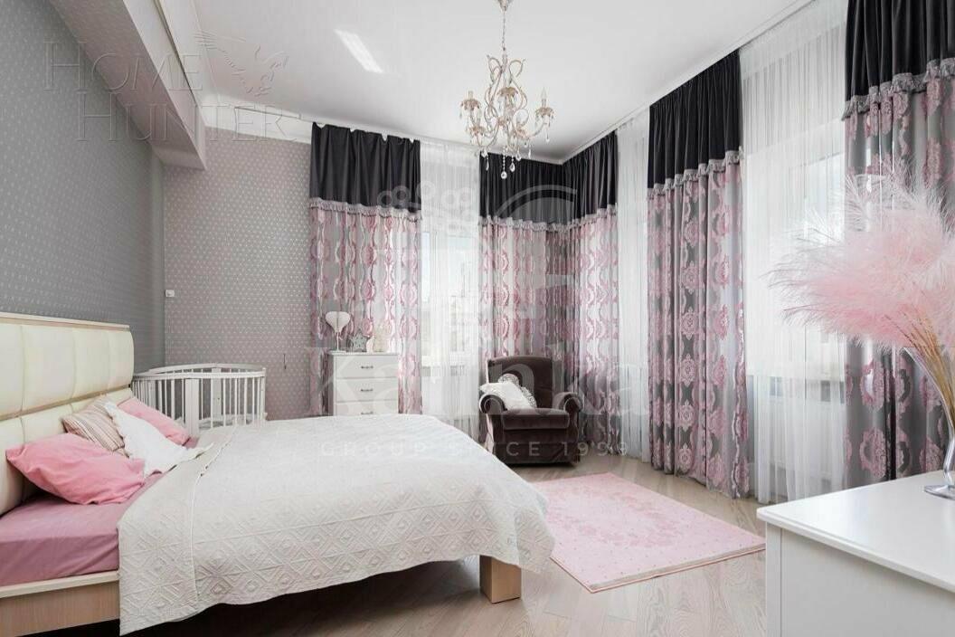 3-этажный коттедж 850 м² с отделкой