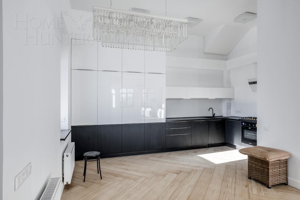 2-этажный коттедж 375 м² с отделкой