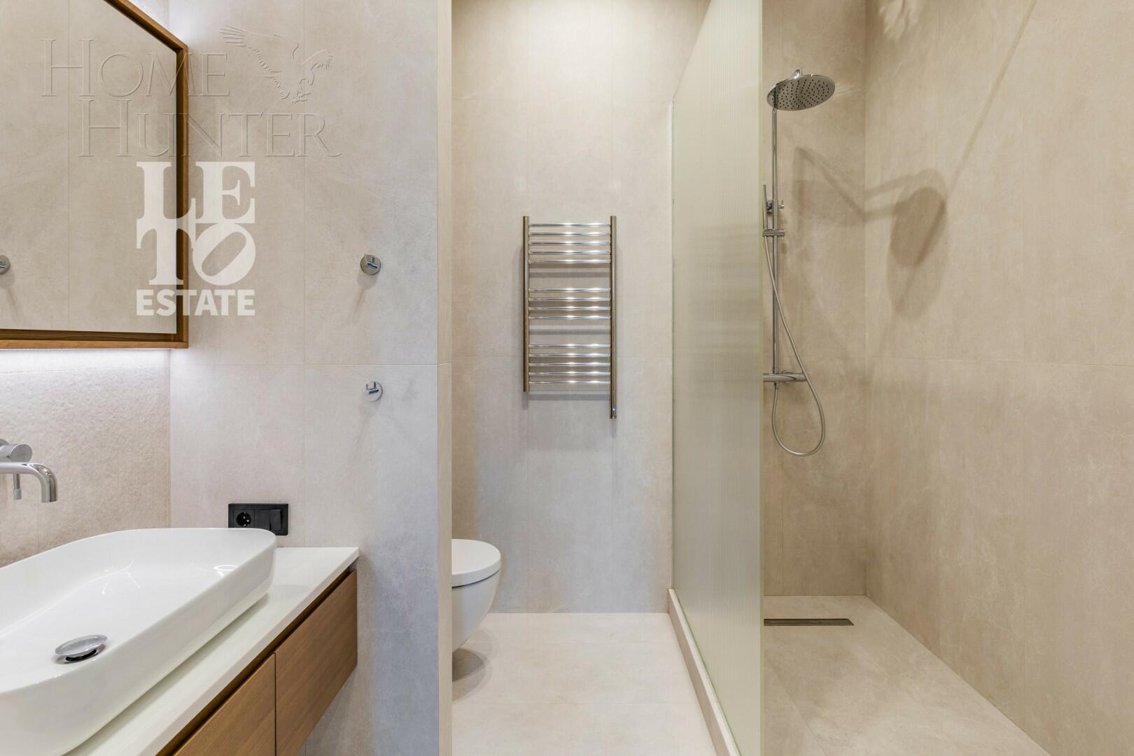 2-этажный коттедж 324 м² с отделкой