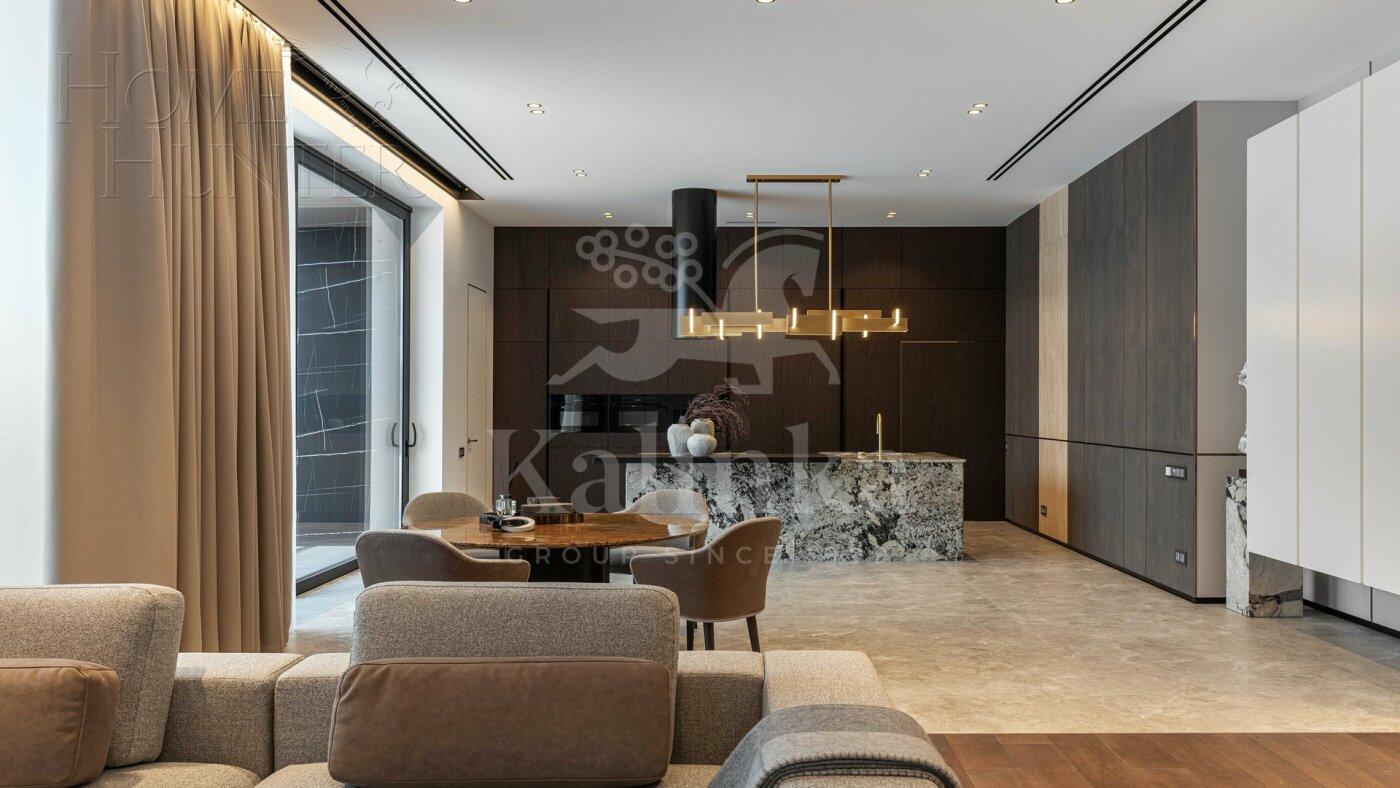 2-этажный коттедж 1 066 м² с отделкой