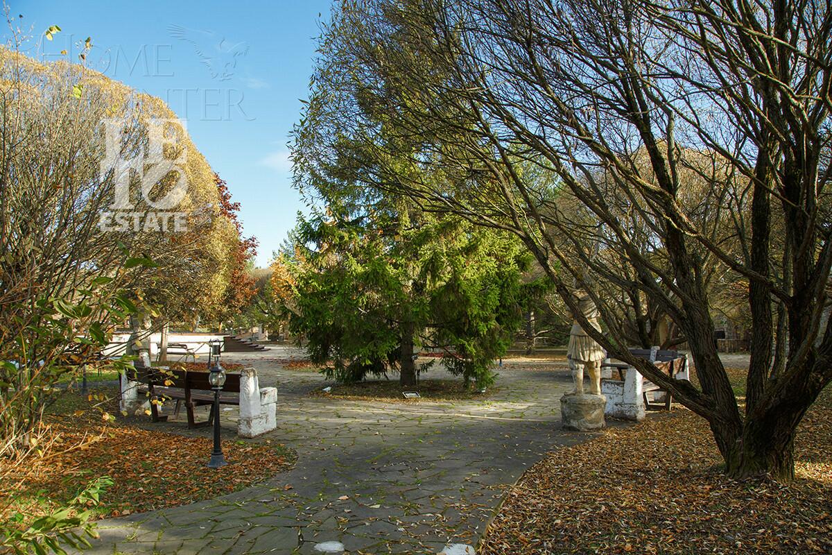 Участок 24 сот. в охраняемом поселке