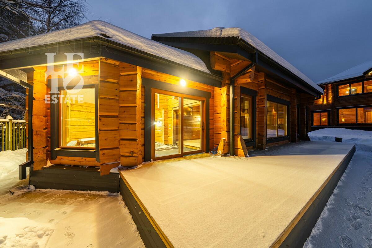 2-этажный коттедж 1 106 м² без отделки