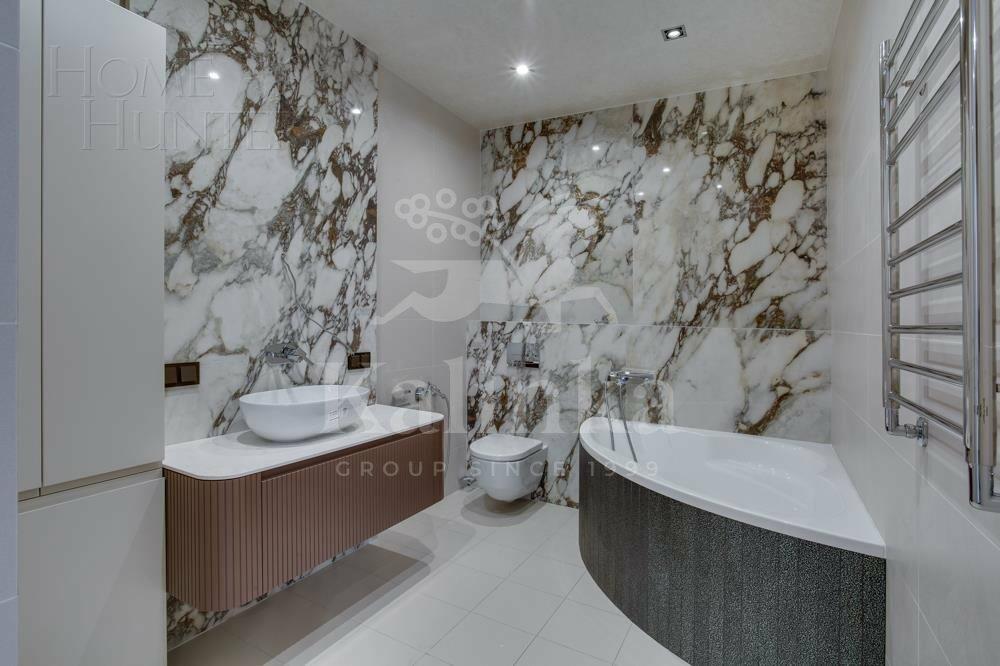 2-этажный коттедж 800 м² с отделкой