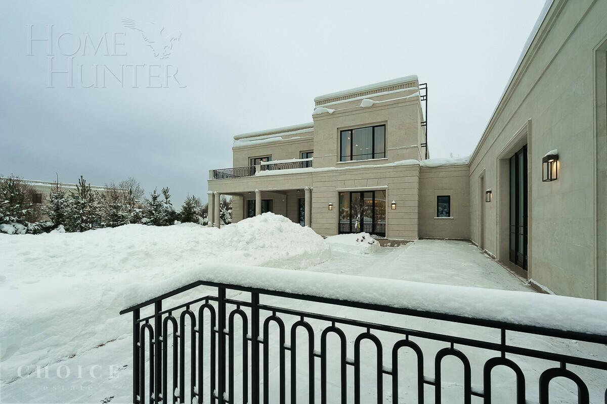 2-этажный коттедж 850 м² с отделкой