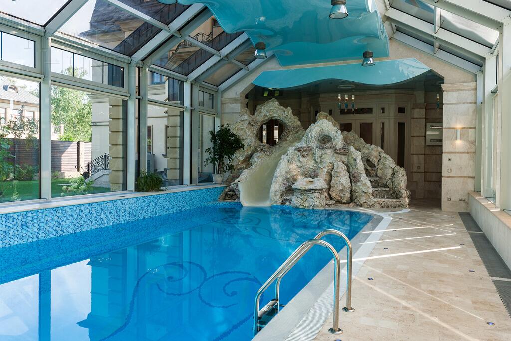 2-этажный коттедж 900 м² с отделкой