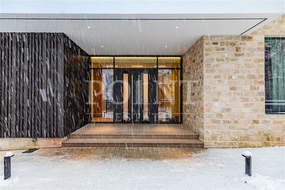 2-этажный коттедж 743 м² без отделки