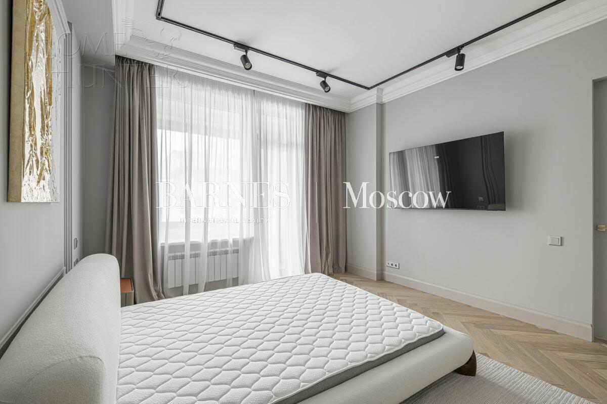 3-КОМН. КВАРТИРА С ОТДЕЛКОЙ 110 М² НА 36 ЭТАЖЕ