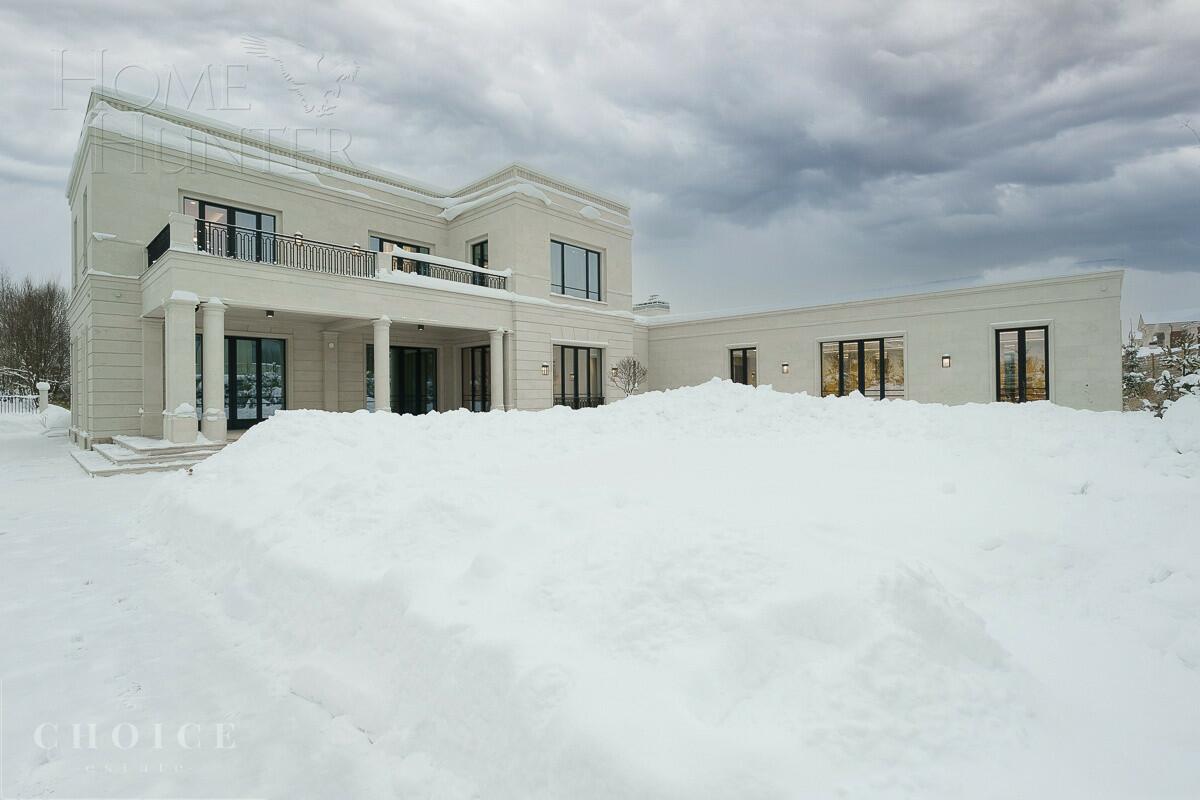 2-этажный коттедж 850 м² с отделкой