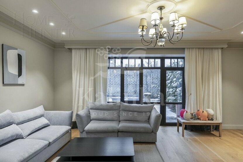 3-этажный таунхаус 251 м² с отделкой