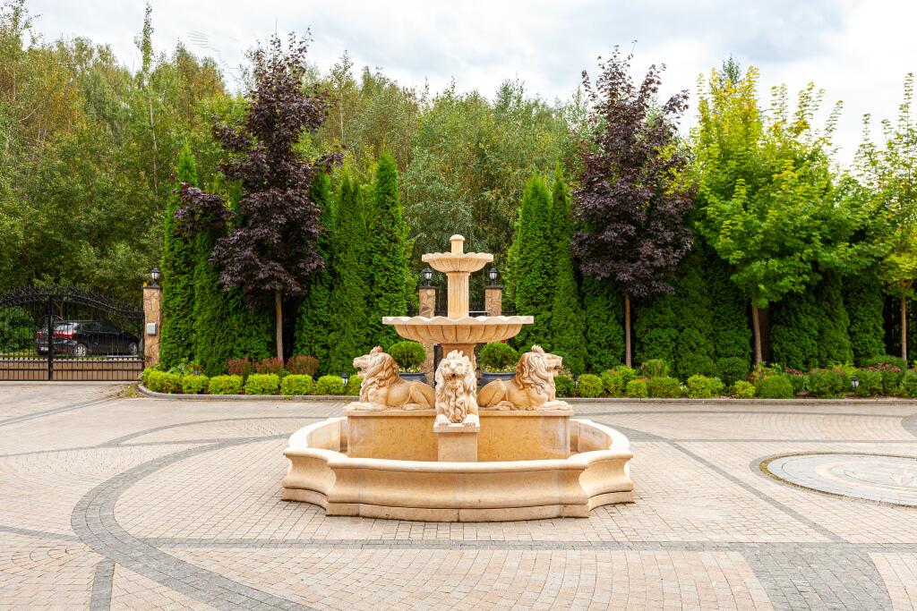 2-этажный коттедж 900 м² с отделкой