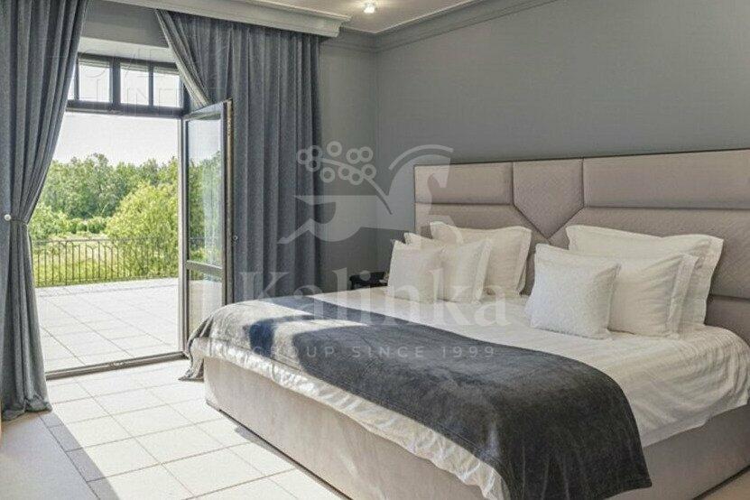 3-этажный таунхаус 251 м² с отделкой