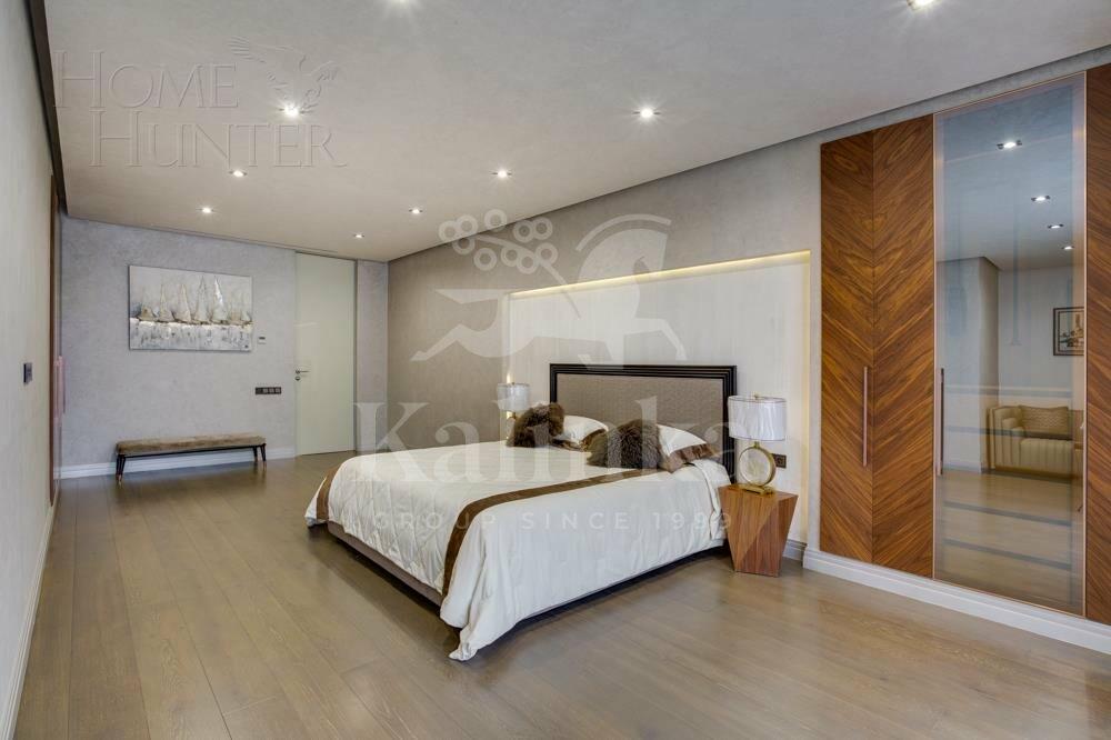 2-этажный коттедж 800 м² с отделкой