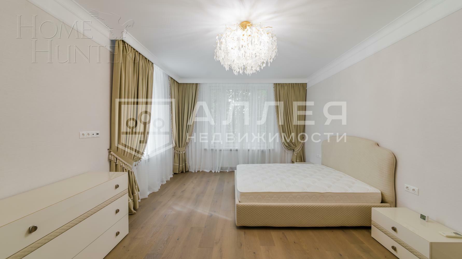 2-этажный коттедж 400 м² с отделкой