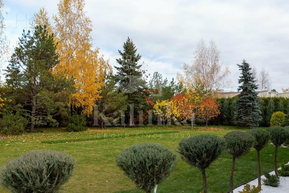 2-этажный коттедж 800 м² с отделкой