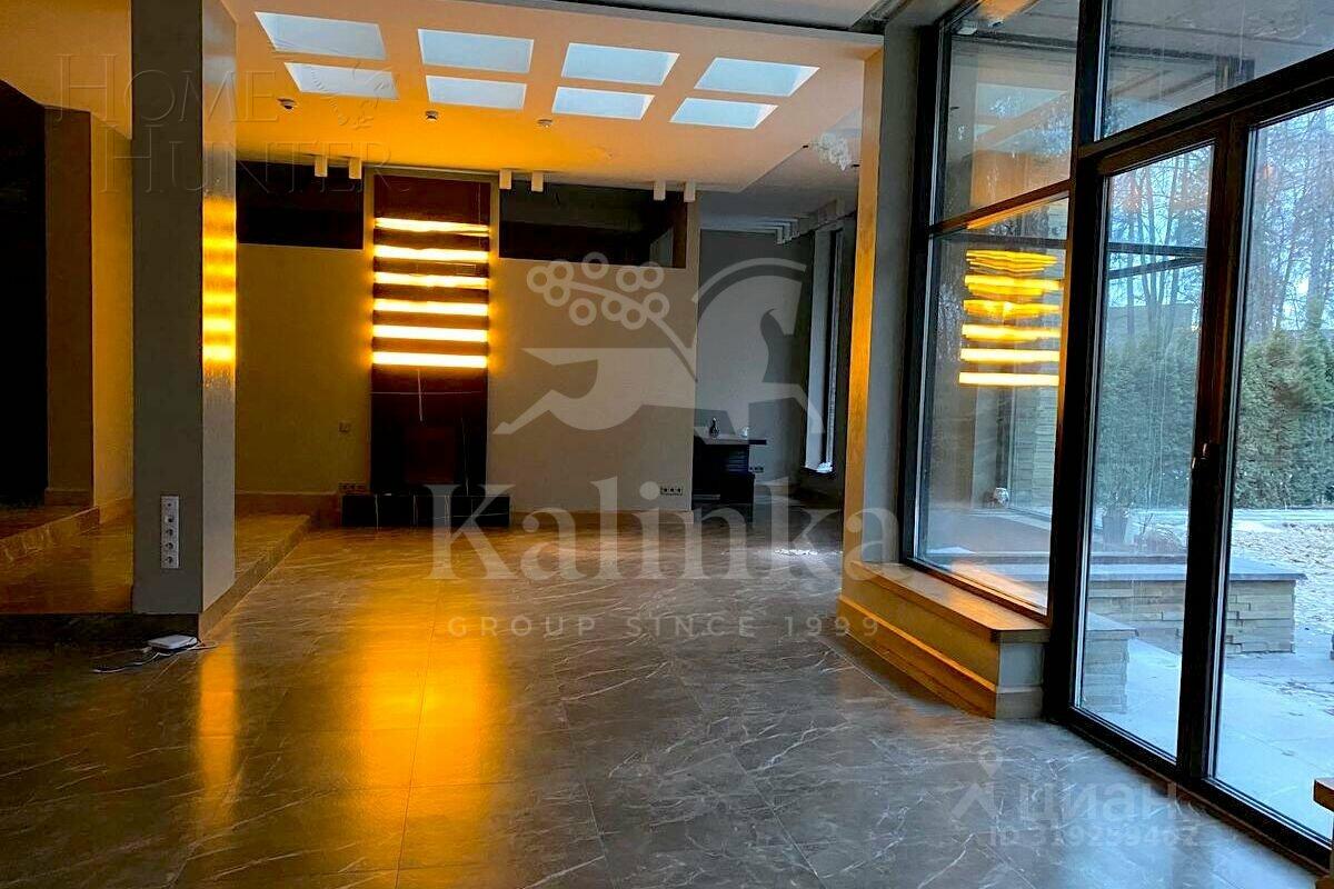 2-этажный таунхаус 361.4 м² с отделкой