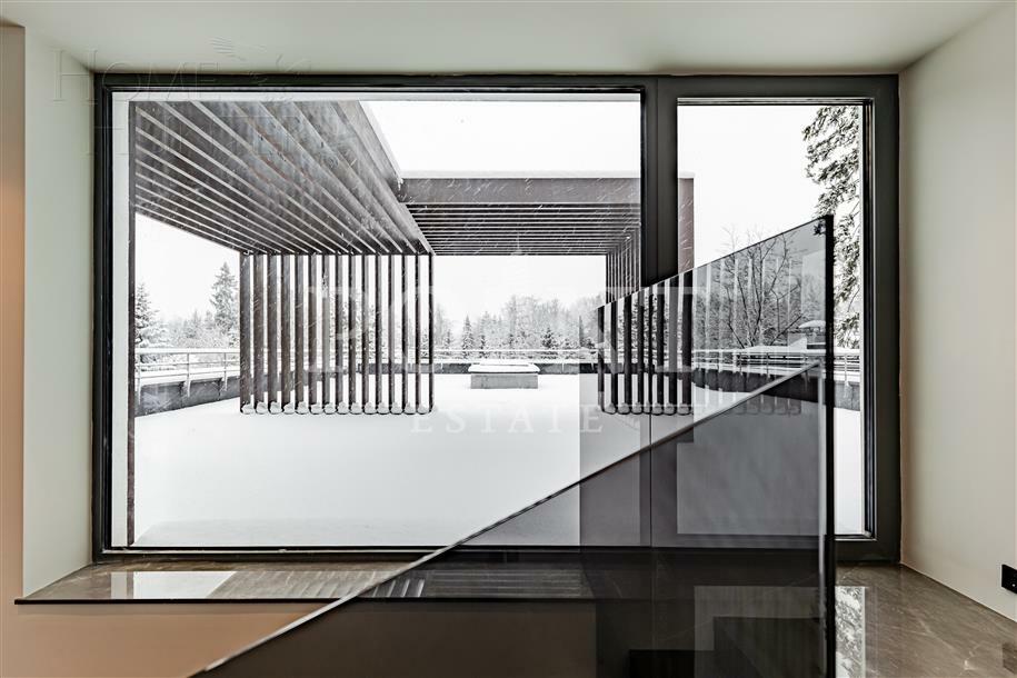 2-этажный коттедж 743 м² без отделки