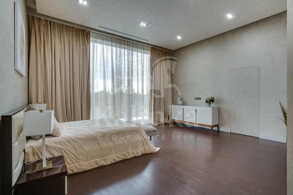 2-этажный коттедж 800 м² с отделкой