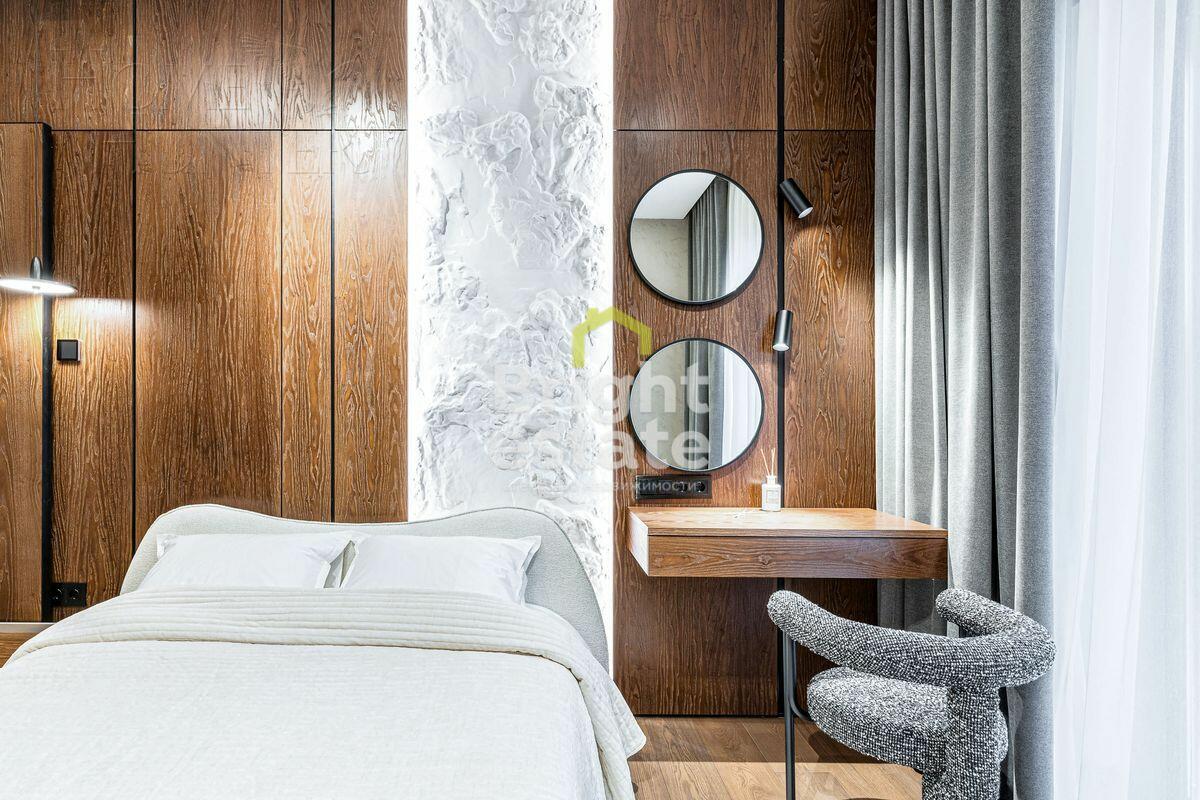 4-КОМН. КВАРТИРА С ОТДЕЛКОЙ 200 М² НА 7 ЭТАЖЕ