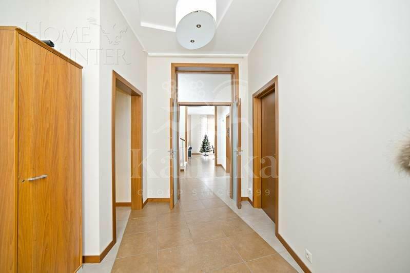 2-этажный коттедж 323 м² с отделкой