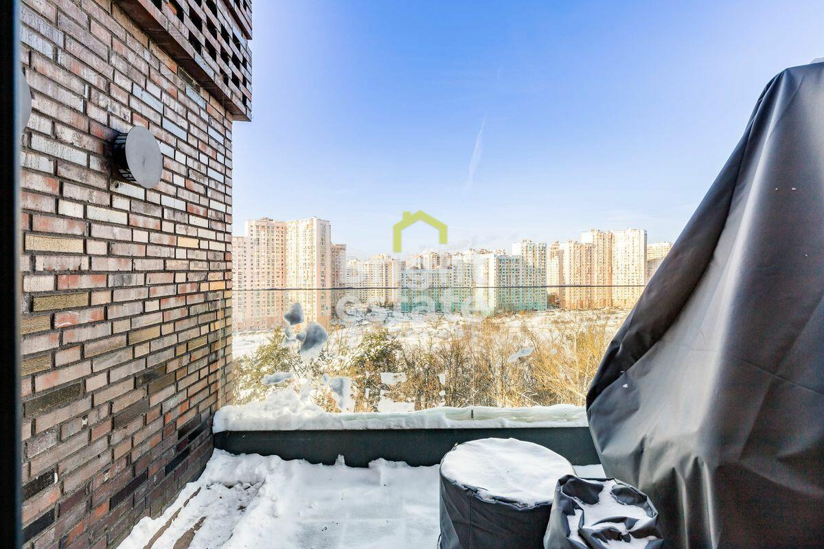 4-КОМН. КВАРТИРА С ОТДЕЛКОЙ 200 М² НА 7 ЭТАЖЕ