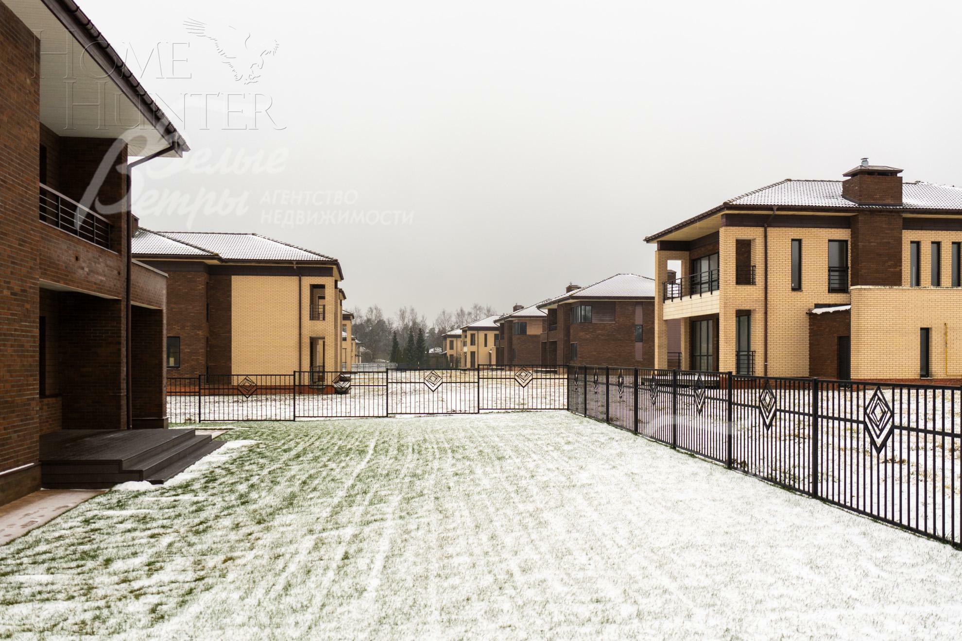 2-этажный коттедж 323 м² с отделкой