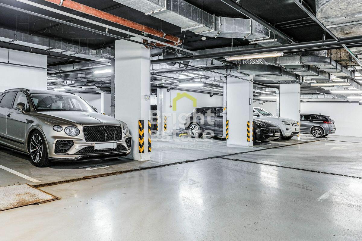 4-КОМН. КВАРТИРА С ОТДЕЛКОЙ 200 М² НА 7 ЭТАЖЕ