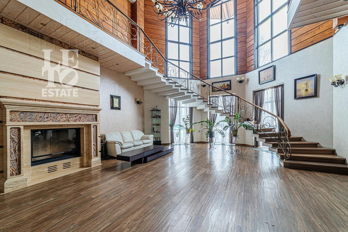 2-этажный коттедж 800 м² с отделкой