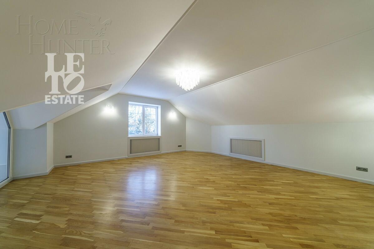 3-этажный коттедж 618 м² с отделкой