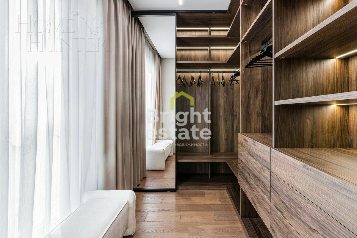 4-КОМН. КВАРТИРА С ОТДЕЛКОЙ 200 М² НА 7 ЭТАЖЕ