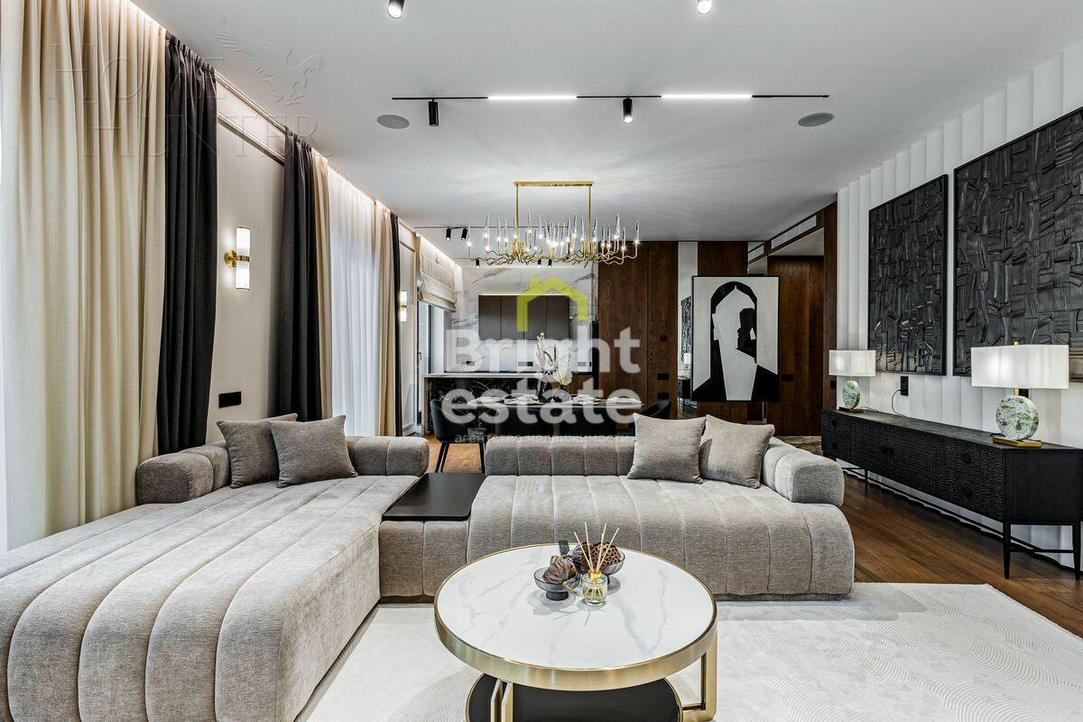 4-КОМН. КВАРТИРА С ОТДЕЛКОЙ 200 М² НА 7 ЭТАЖЕ