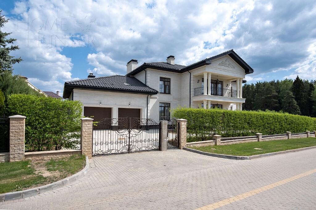 2-этажный коттедж 610 м² с отделкой