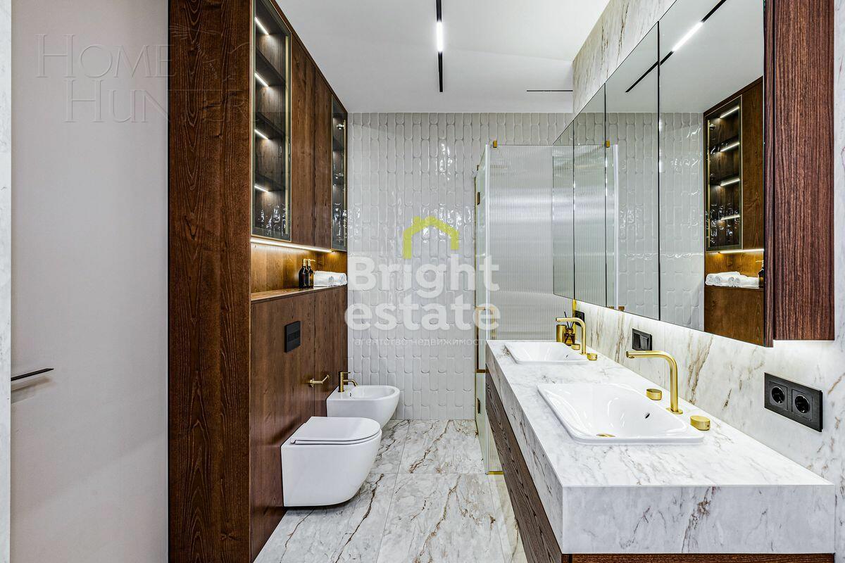 4-КОМН. КВАРТИРА С ОТДЕЛКОЙ 200 М² НА 7 ЭТАЖЕ