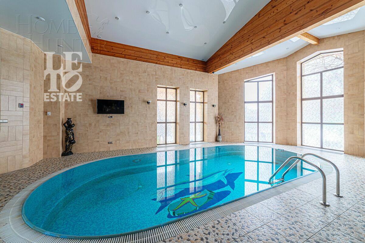 2-этажный коттедж 800 м² с отделкой