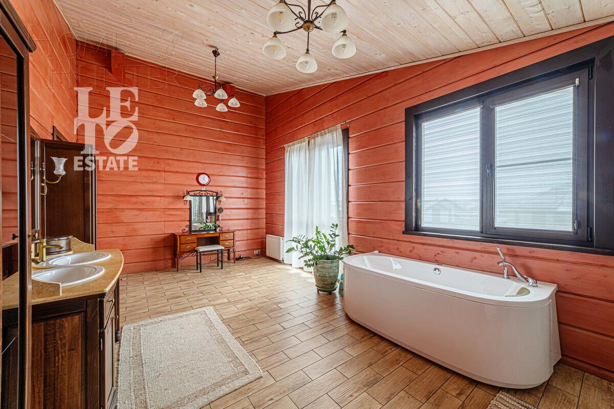 2-этажный коттедж 800 м² с отделкой