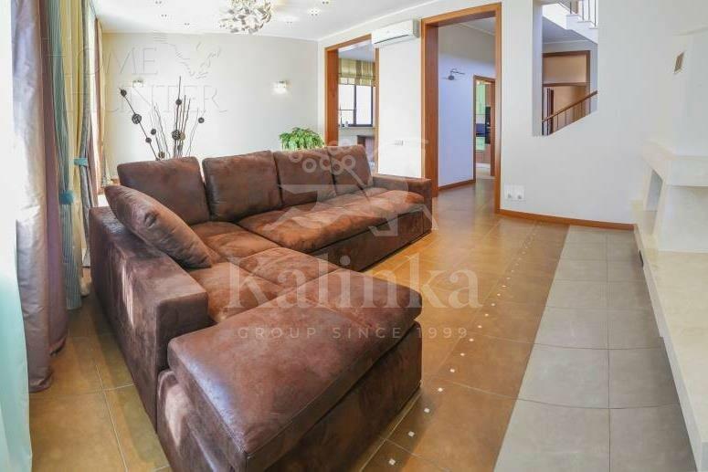 2-этажный коттедж 323 м² с отделкой