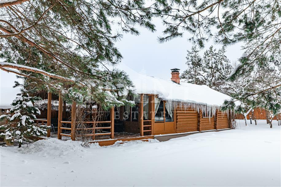 КОТТЕДЖ 534 м² без отделки