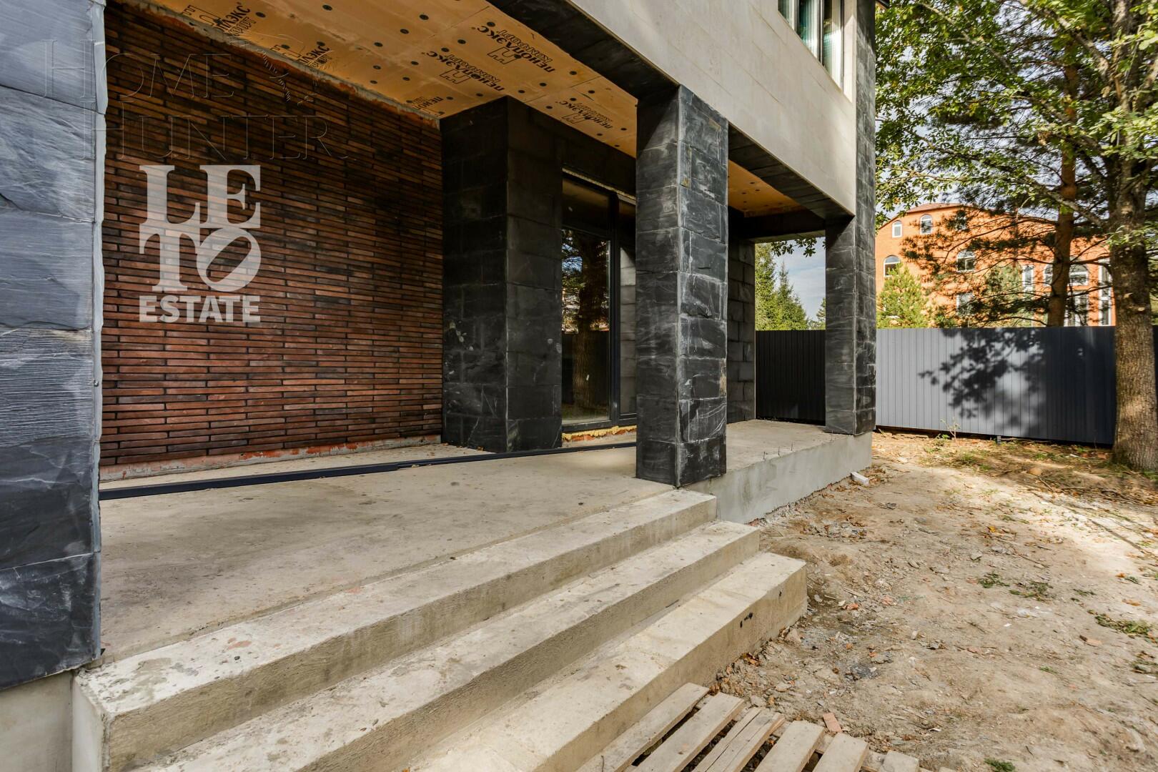 2-этажный коттедж 230 м² без отделки