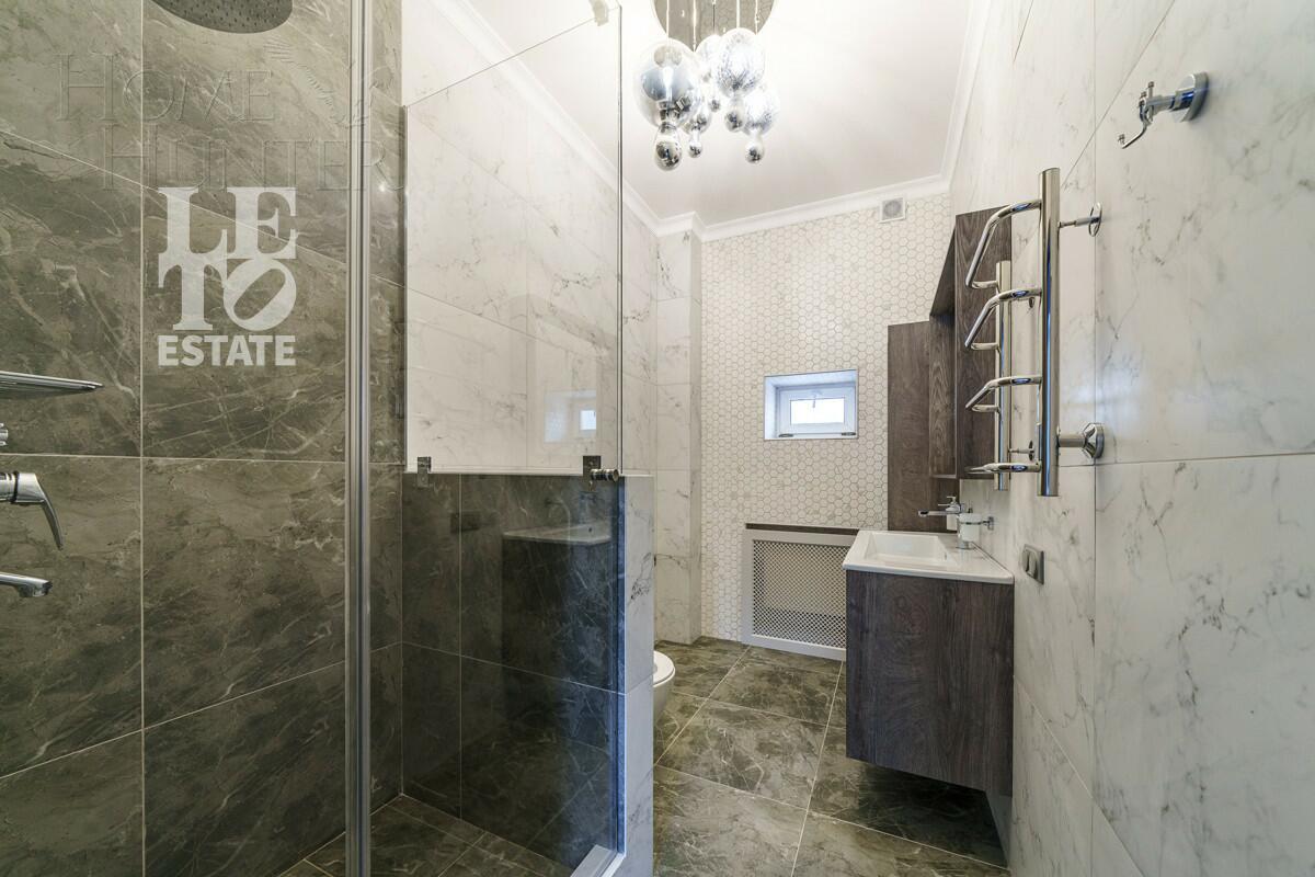 3-этажный коттедж 618 м² с отделкой