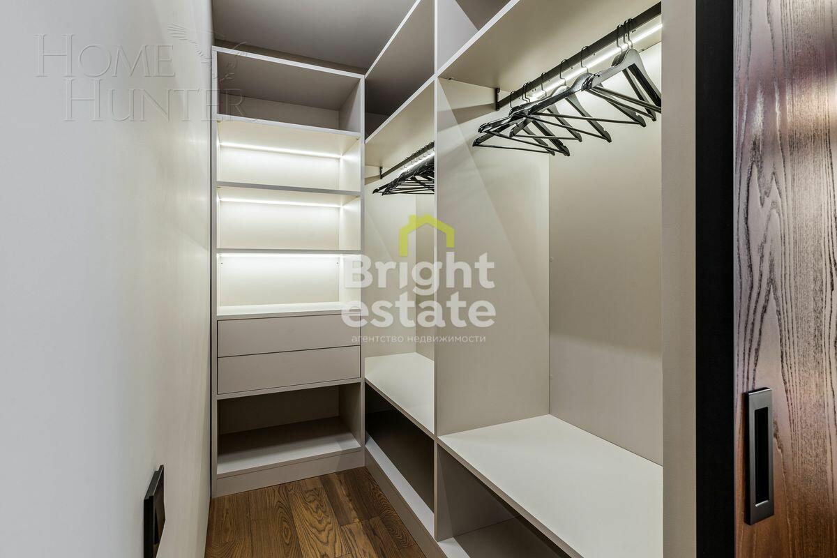 4-КОМН. КВАРТИРА С ОТДЕЛКОЙ 200 М² НА 7 ЭТАЖЕ