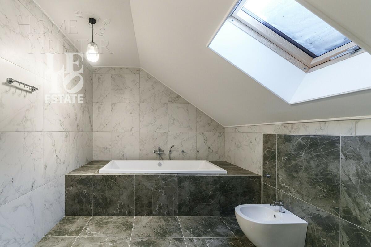 3-этажный коттедж 618 м² с отделкой