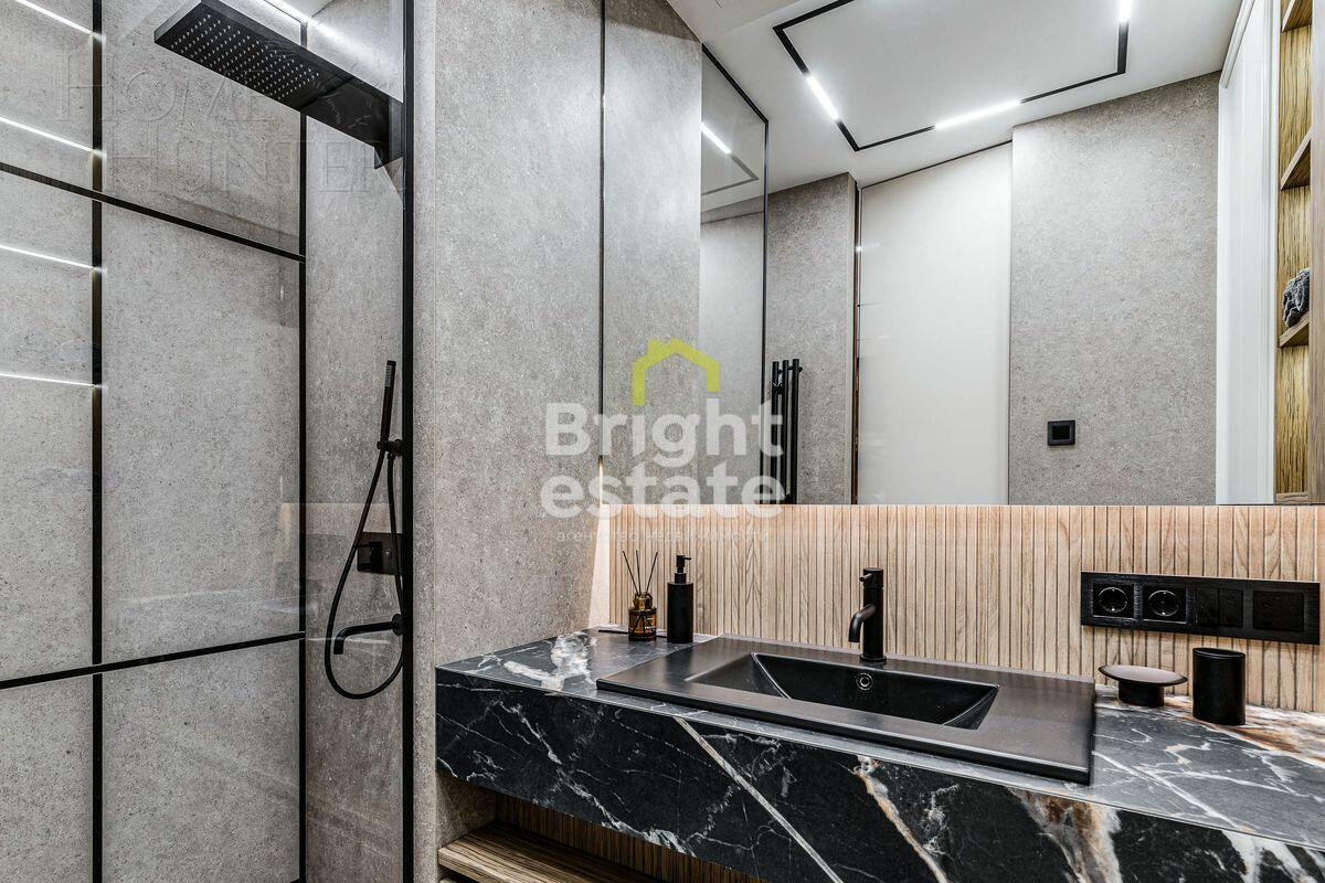 4-КОМН. КВАРТИРА С ОТДЕЛКОЙ 200 М² НА 7 ЭТАЖЕ