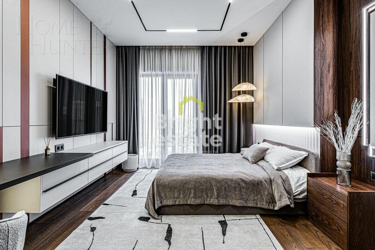 4-КОМН. КВАРТИРА С ОТДЕЛКОЙ 200 М² НА 7 ЭТАЖЕ