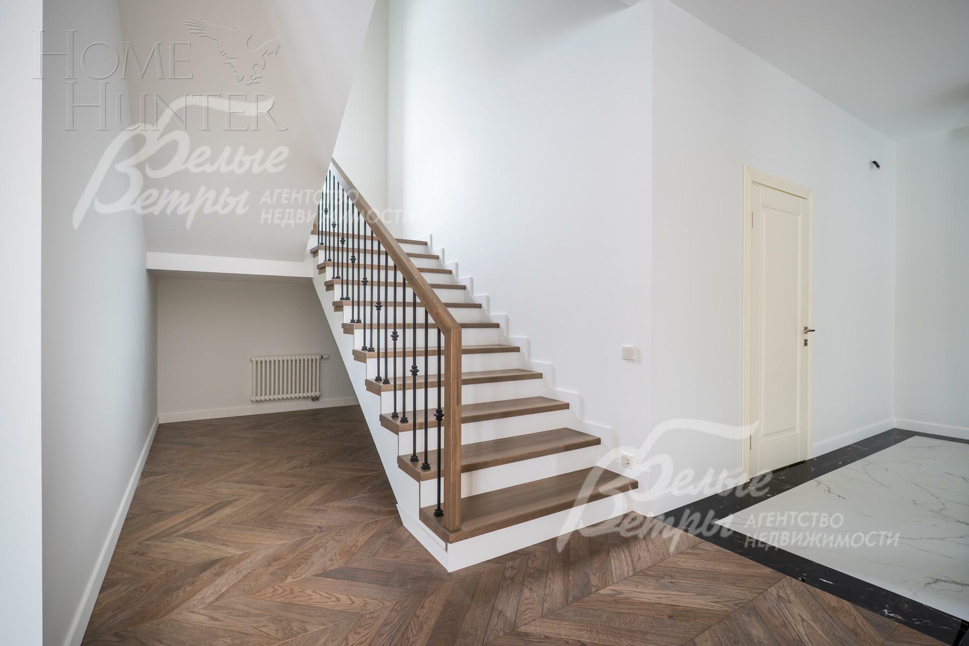 2-этажный коттедж 323 м² с отделкой