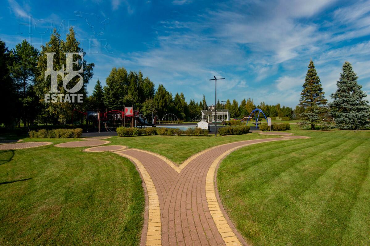 2-этажный коттедж 1 066 м² с отделкой